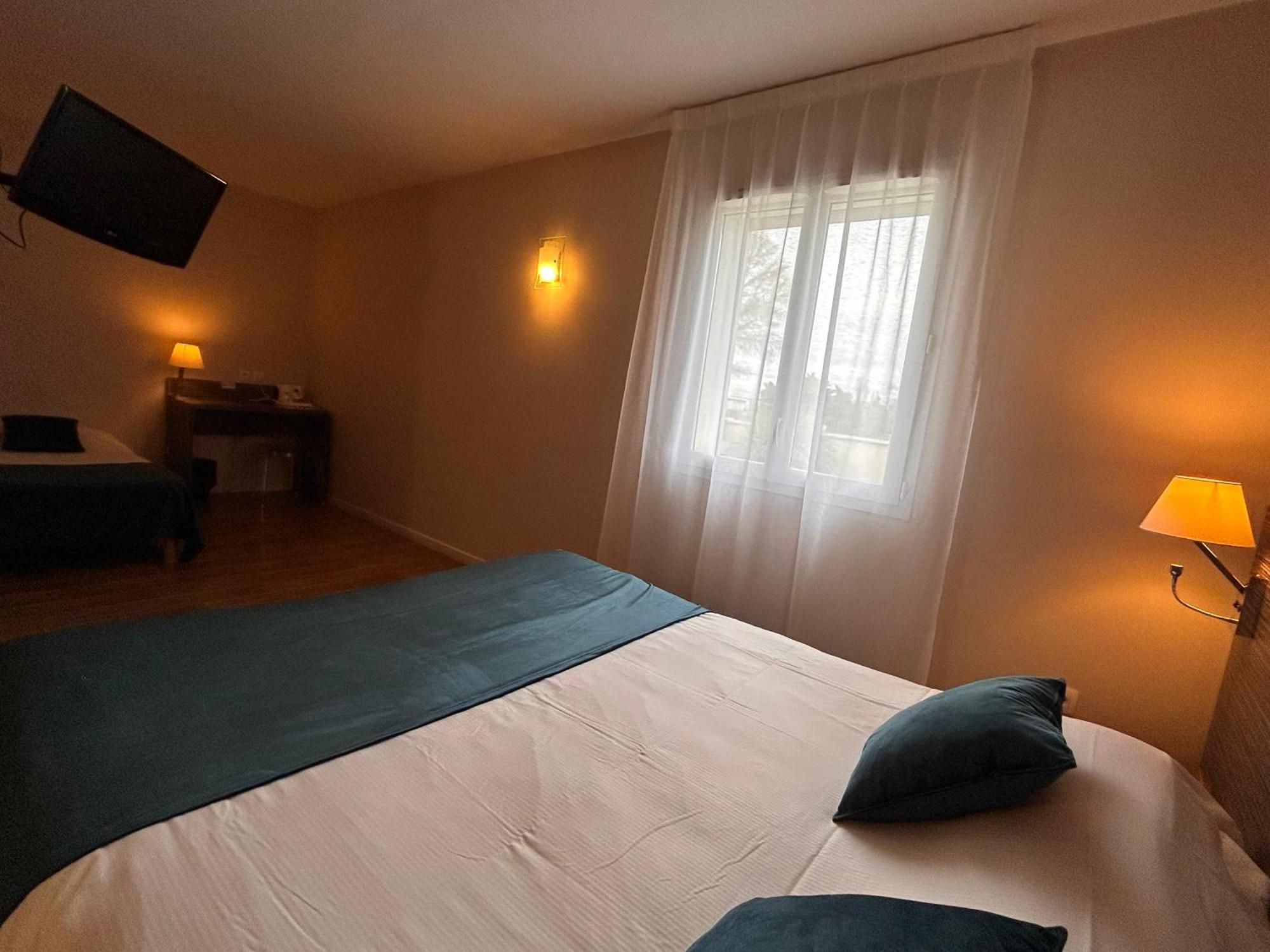 Hotel Caiman П'єрлат Екстер'єр фото